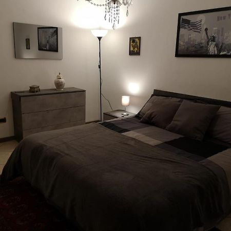 The Trip House - Between The Center And The Sea - Free Wifi And Jacuzzi Catânia Exterior foto
